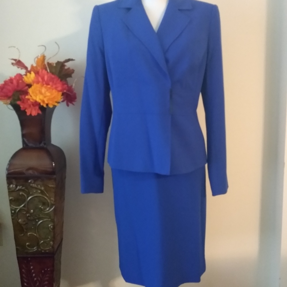 Calvin Klein business jacket and skirt 10
